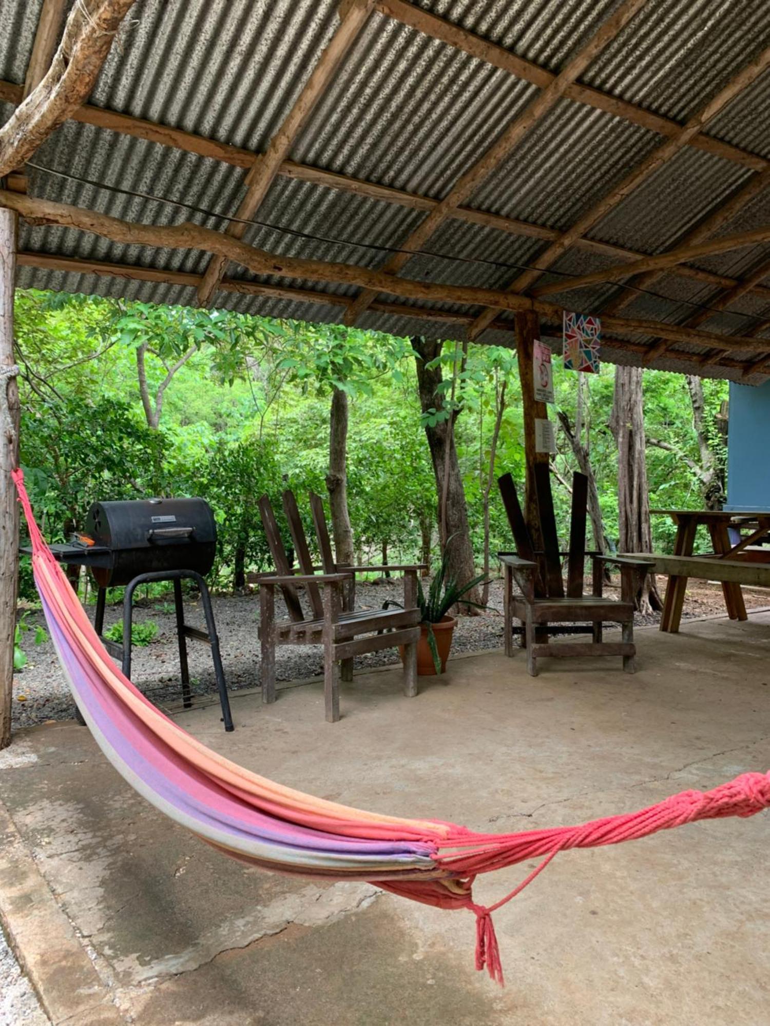 Nieves Surf Hostel And Camping Playa Avellana Zewnętrze zdjęcie