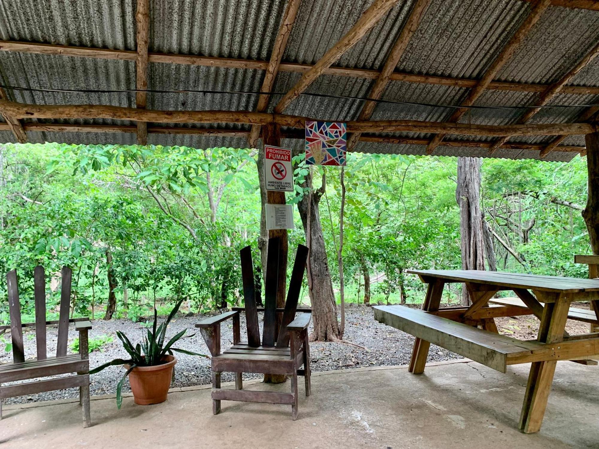 Nieves Surf Hostel And Camping Playa Avellana Zewnętrze zdjęcie